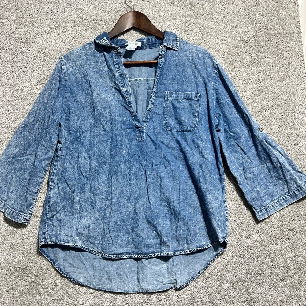 Dizzy Lizzy Woman Cotton Acid Wash Denim Roll Tab Sleeves Blouse Top Size Large